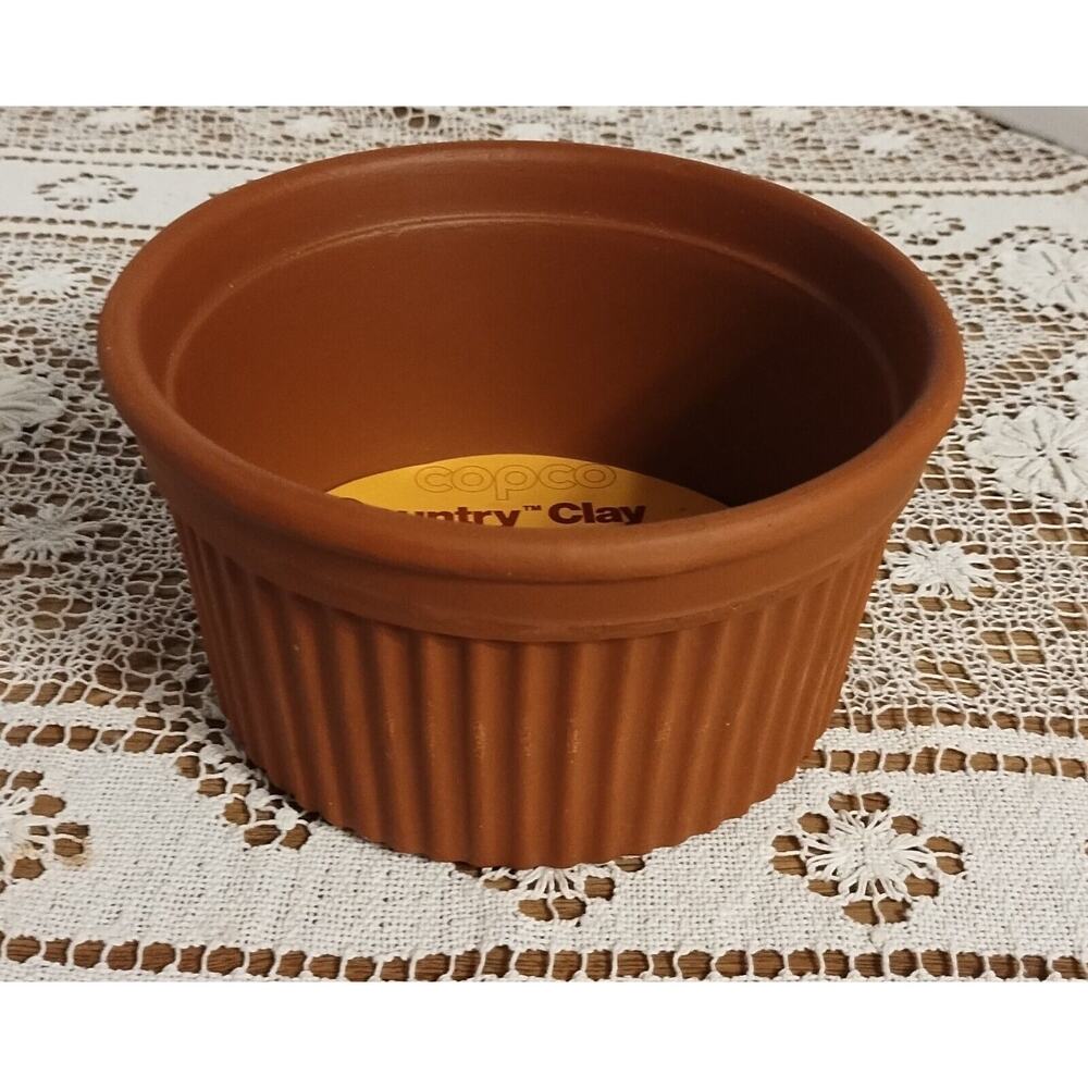 New, Never Used Copco Country Clay Souffle AV7 404 1 1/2 Qt